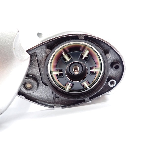 ００スコーピオンメタニウムＭＧ右